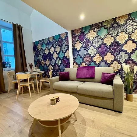 Apartament Alhambra - Les Halles - *